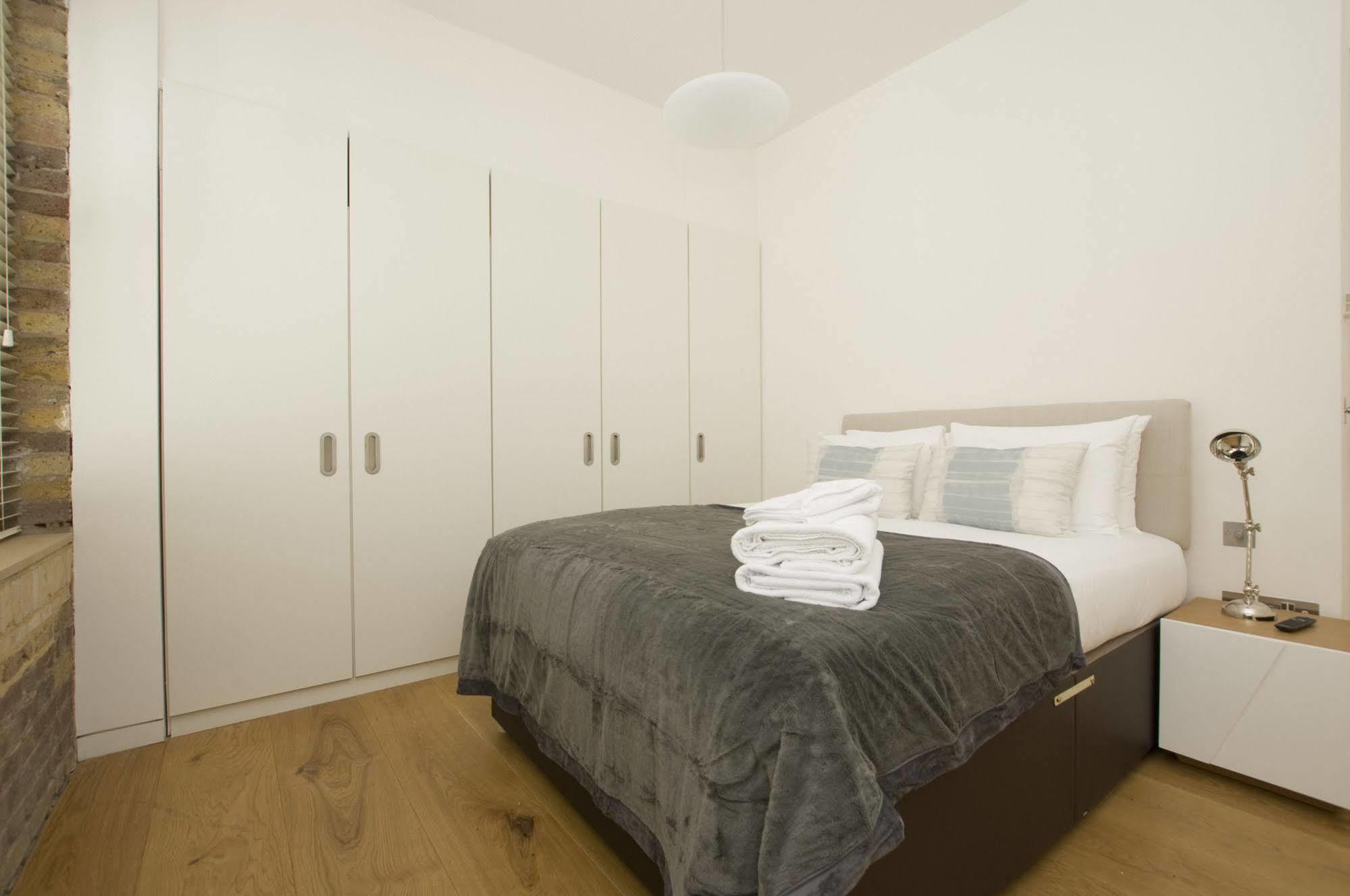 Appartamento Cove Arne Street Londra Esterno foto